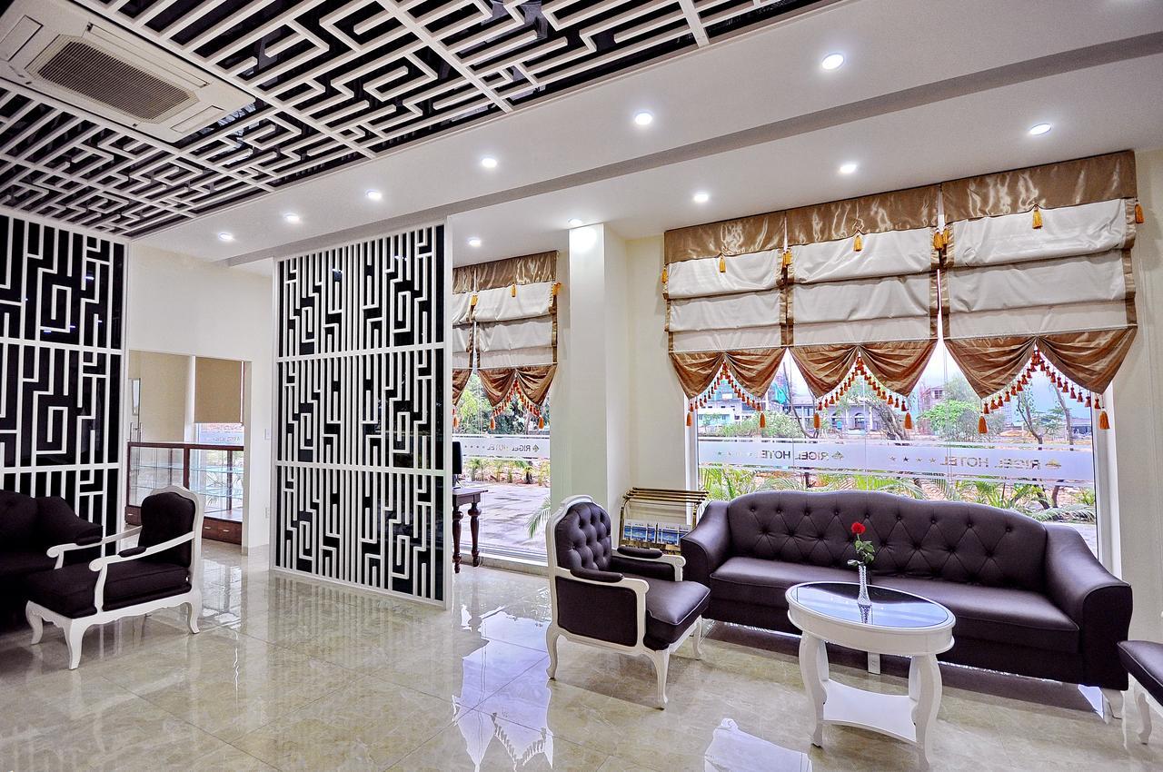 Rigel Hotel Nha Trang Buitenkant foto